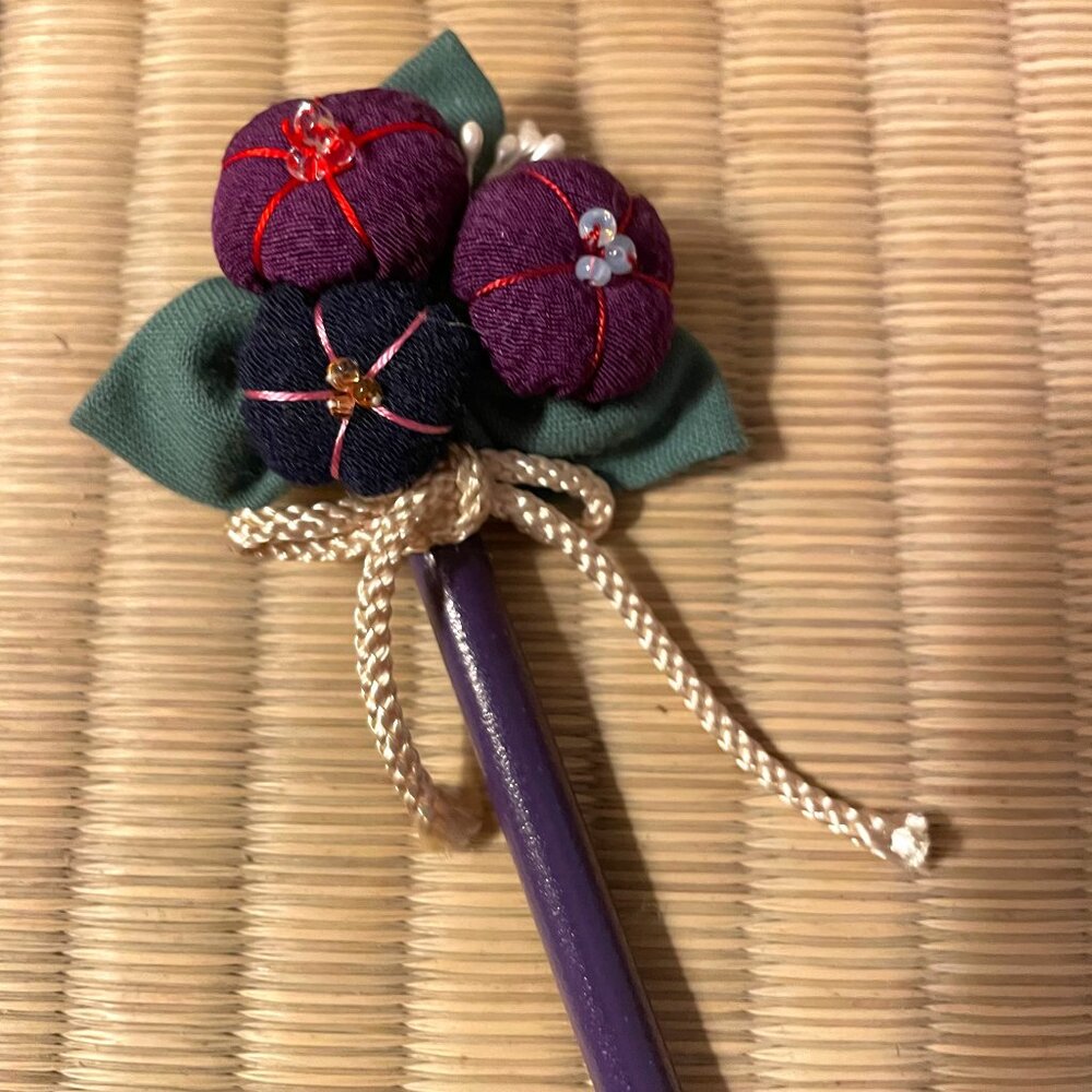 JAPANESE Kimono Fabric Bohemian Wooden Hair Stick Pin NWOT